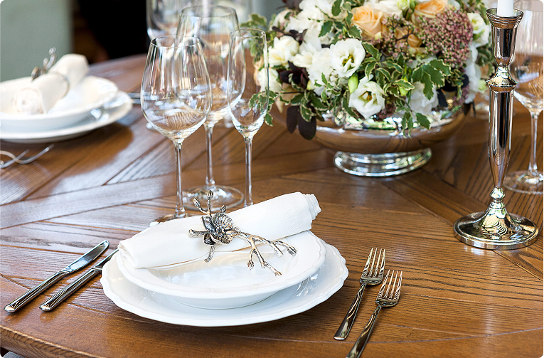 ОРЕНДА ОБЛАДНАННЯ, МЕБЛІВ,  ПОСУДУ ТА ДЕКОРУ